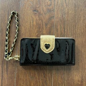 Vintage Y2K Betsey Johnson Gold Black Embossed Wristlet Wallet